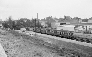 RB-0135 -  4408 - 1976.05.28 - Lokeren - Roger BASTAENS.jpg